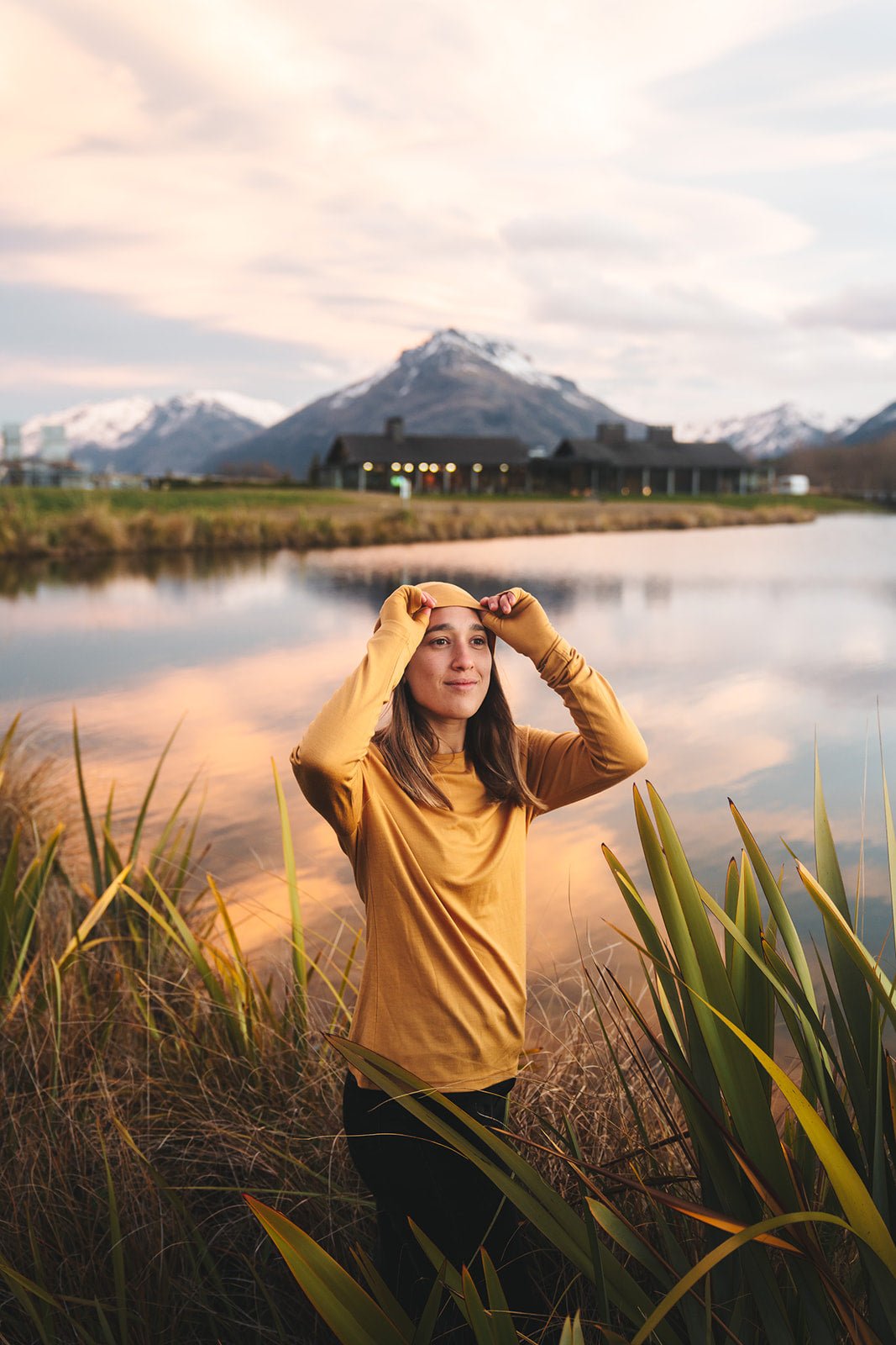 EBONY_100% MERINO BEANIE UNISEX CUFFED/SLOUCH GOLD _ _ Ebony Boutique NZ