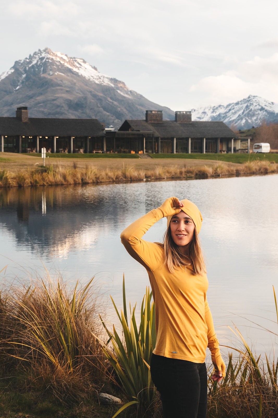 EBONY_100% MERINO BEANIE UNISEX CUFFED/SLOUCH GOLD _ _ Ebony Boutique NZ