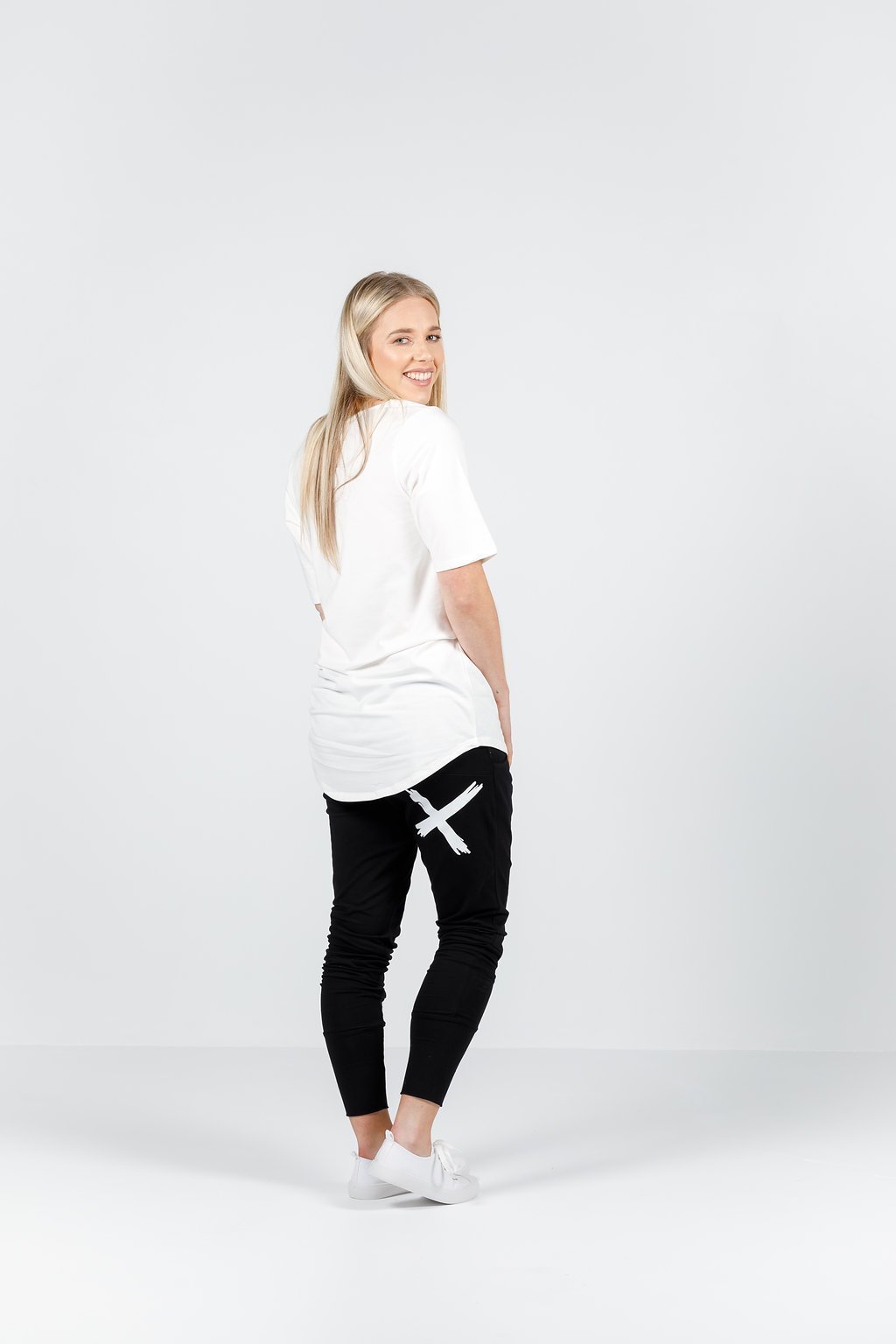 HOME-LEE_APARTMENT PANTS BLACK WITH WHITE PRINT _ _ Ebony Boutique NZ
