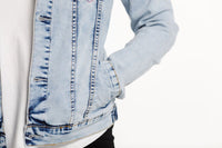 HOME-LEE_CLASSIC DENIM JACKET SNOW WASH _ _ Ebony Boutique NZ