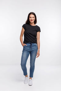 HOME-LEE_DAILY JEANS BLUE WASH _ _ Ebony Boutique NZ