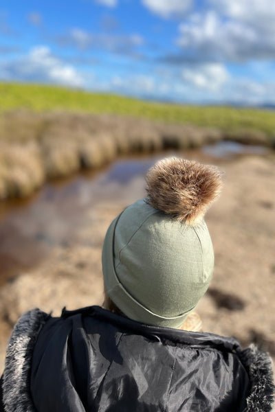 EBONY_POM POM DETACHABLE FOR 100% MERINO BEANIE TAN & BLACK _ _ Ebony Boutique NZ