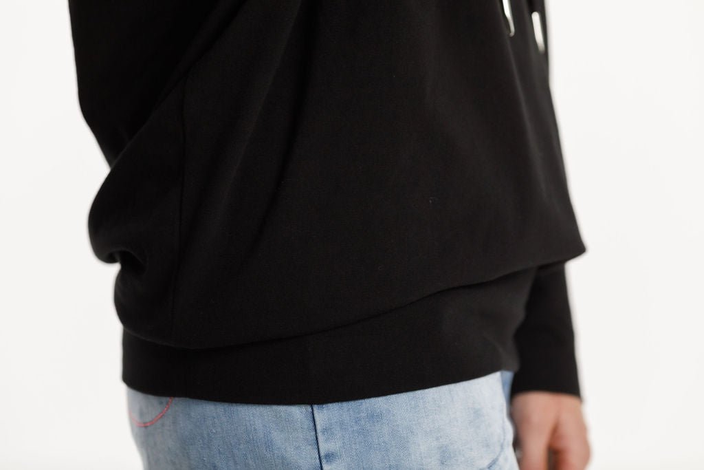 HOME-LEE_ELLEN TEE BLACK _ _ Ebony Boutique NZ