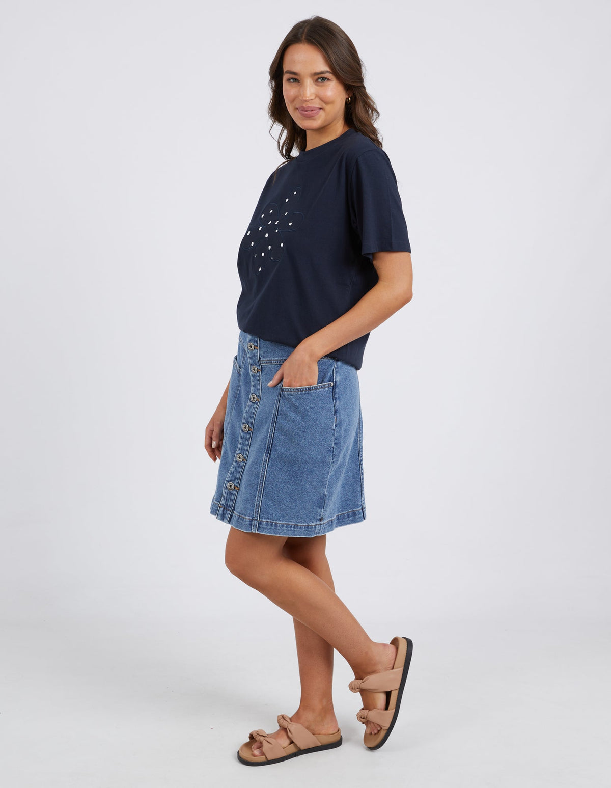 ELM_DAISY SPOT TEE _ DAISY SPOT TEE _ Ebony Boutique NZ