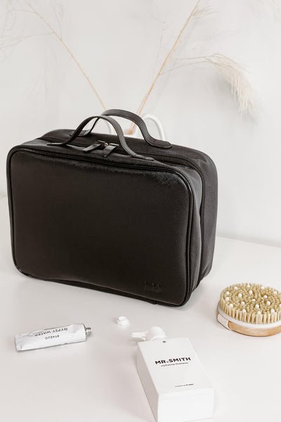 LOUENHIDE_EMMA COSTMETIC CASE BLACK _ _ Ebony Boutique NZ