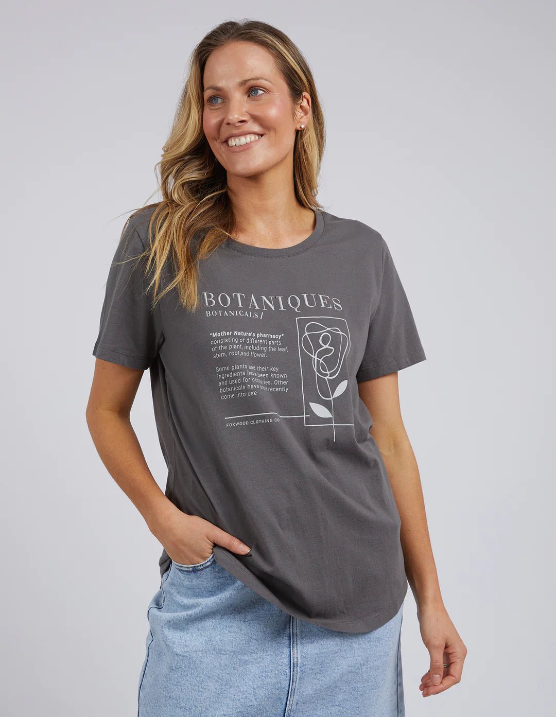 FOXWOOD_BOTANIQUES TEE _ BOTANIQUES TEE _ Ebony Boutique NZ