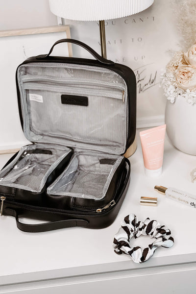 LOUENHIDE_GEORGIE BLACK COSMETIC CASE BLACK _ _ Ebony Boutique NZ