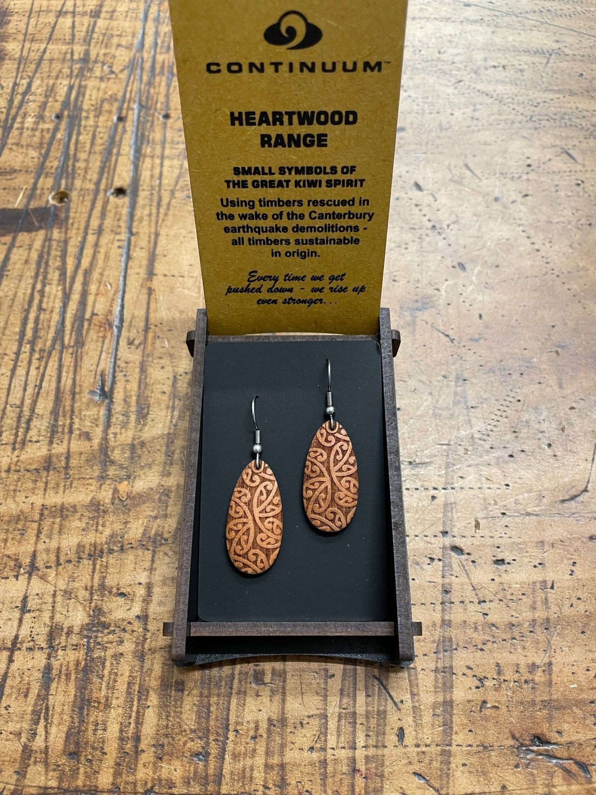 HEARTWOOD_KOPATA TEARDROP EARRINGS WOOD _ KOPATA TEARDROP EARRINGS WOOD _ Ebony Boutique NZ