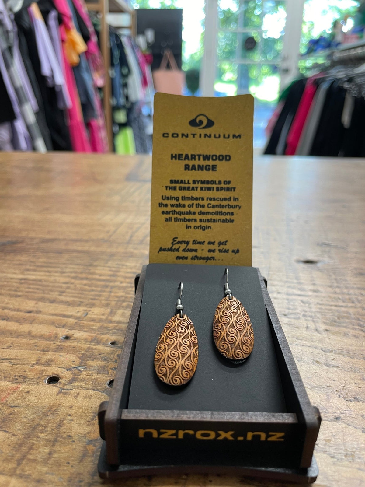 HEARTWOOD_KOPATA TEARDROP EARRINGS WOOD _ KOPATA TEARDROP EARRINGS WOOD _ Ebony Boutique NZ