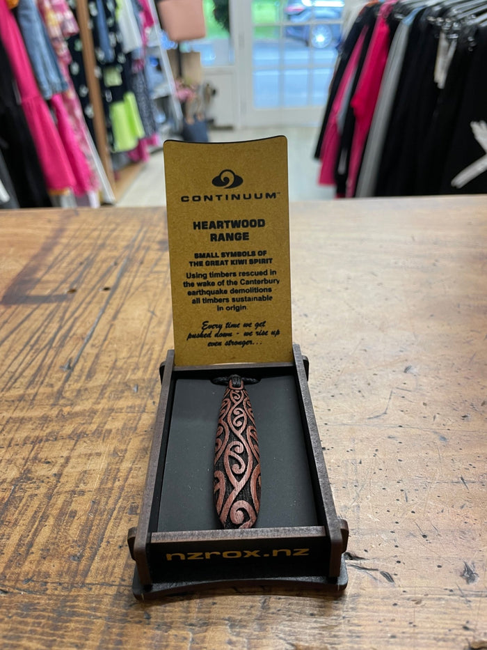 HEARTWOOD_ROIMATA PENDANT WOOD _ ROIMATA PENDANT WOOD _ Ebony Boutique NZ