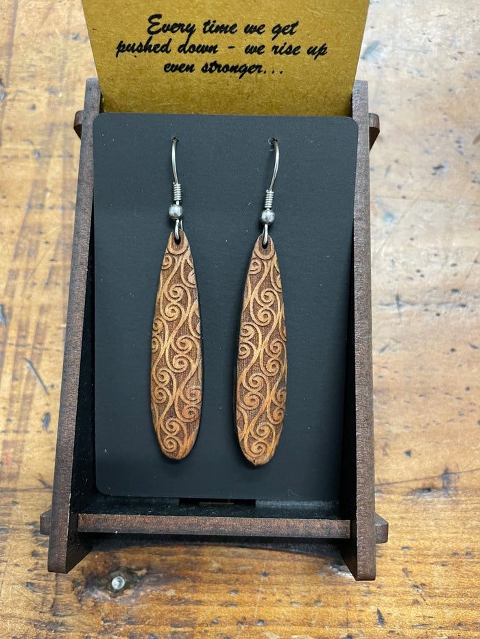 HEARTWOOD_ROIMATA TEARDROP EARRINGS WOOD _ ROIMATA TEARDROP EARRINGS WOOD _ Ebony Boutique NZ
