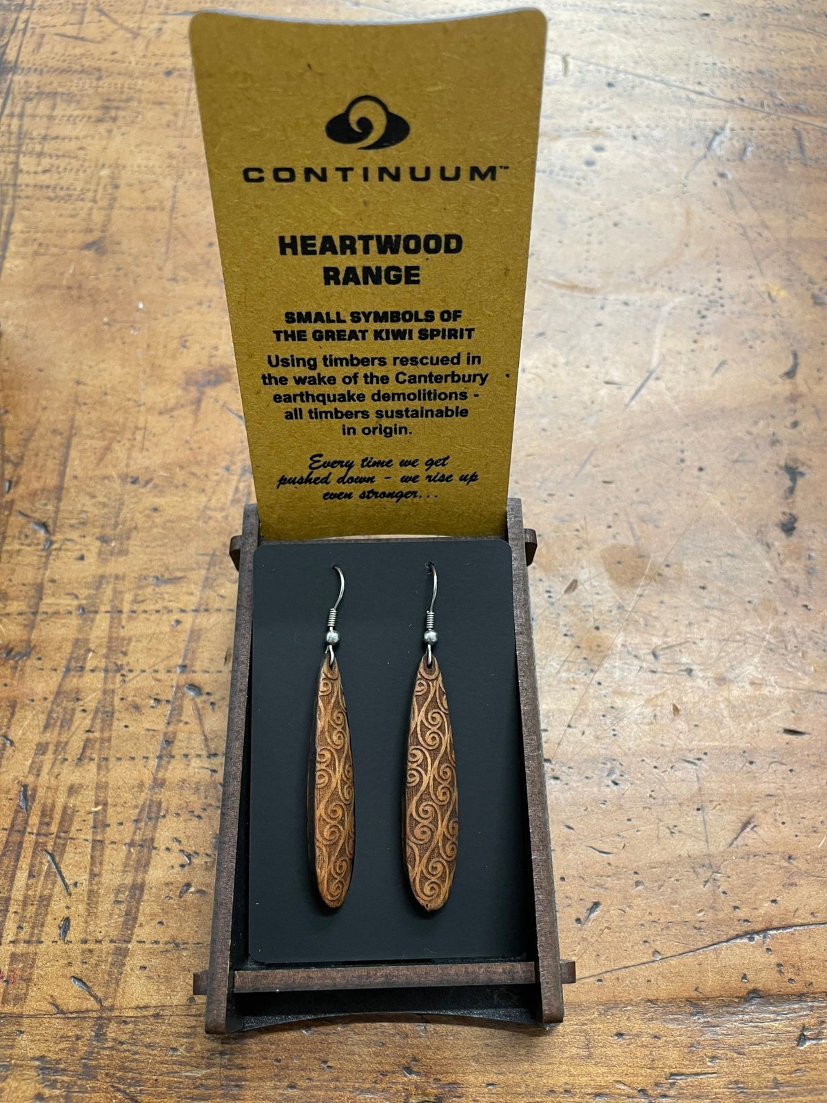 HEARTWOOD_ROIMATA TEARDROP EARRINGS WOOD _ ROIMATA TEARDROP EARRINGS WOOD _ Ebony Boutique NZ