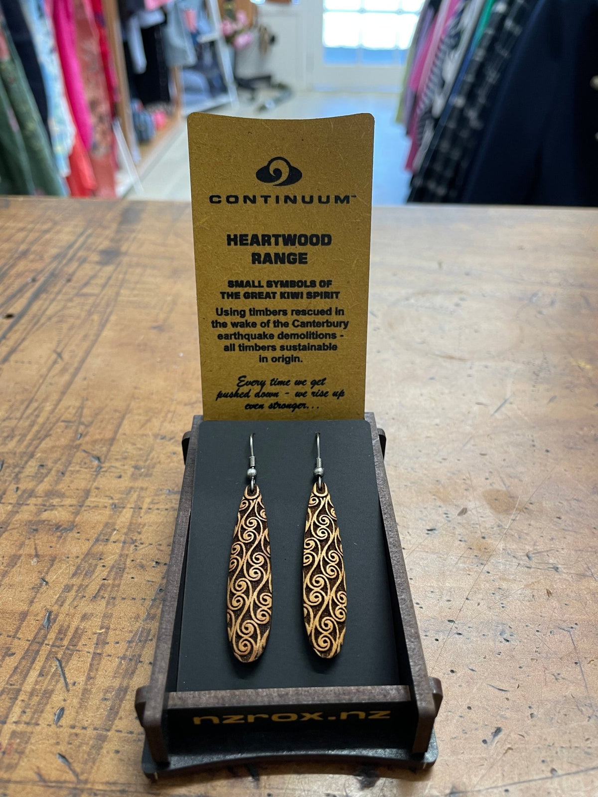 HEARTWOOD_ROIMATA TEARDROP EARRINGS WOOD _ ROIMATA TEARDROP EARRINGS WOOD _ Ebony Boutique NZ