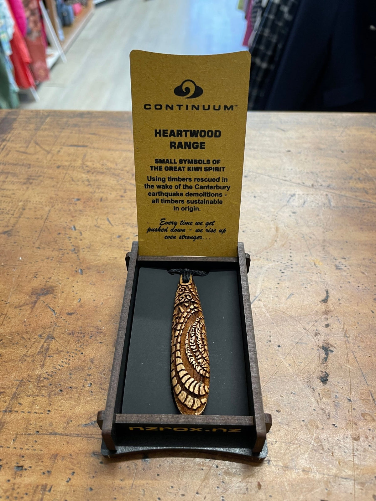 HEARTWOOD_ROIMATA TEARDROP PENDANT WOOD _ ROIMATA TEARDROP PENDANT WOOD _ Ebony Boutique NZ