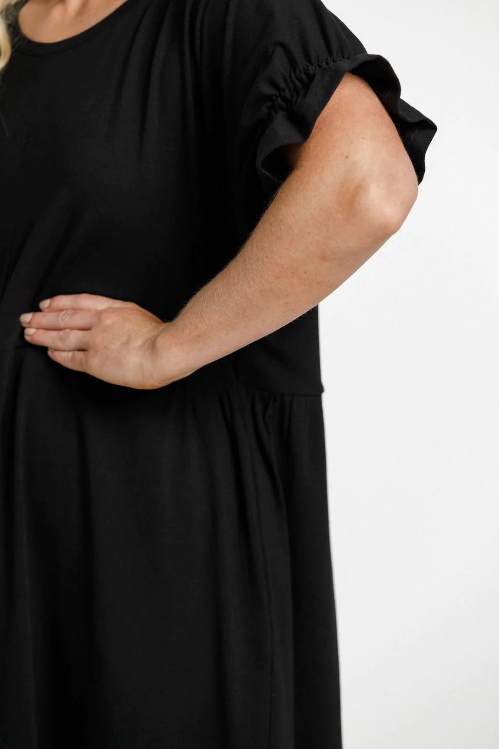 HOME LEE_NEVAEH DRESS BLACK _ NEVAEH DRESS BLACK _ Ebony Boutique NZ