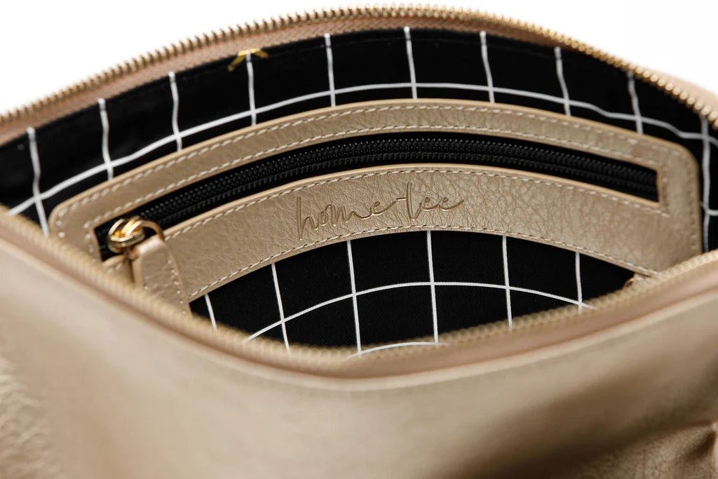 HOME-LEE_OVERSIZED CLUTCH GOLD _ OVERSIZED CLUTCH GOLD _ Ebony Boutique NZ