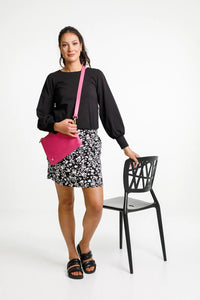 HOME-LEE_OVERSIZED CLUTCH LIPSTICK PINK _ OVERSIZED CLUTCH LIPSTICK PINK _ Ebony Boutique NZ
