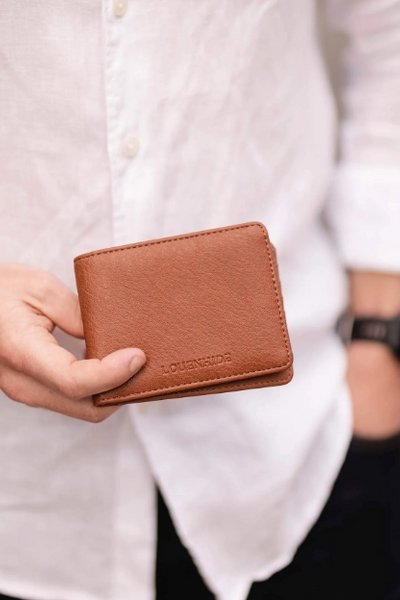LOUENHIDE_HUNTER TAN MENS WALLET _ _ Ebony Boutique NZ