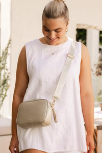 LOUENHIDE_GINGER METALLIC CROSSBODY BAG GOLD _ GINGER METALLIC CROSSBODY BAG GOLD _ Ebony Boutique NZ
