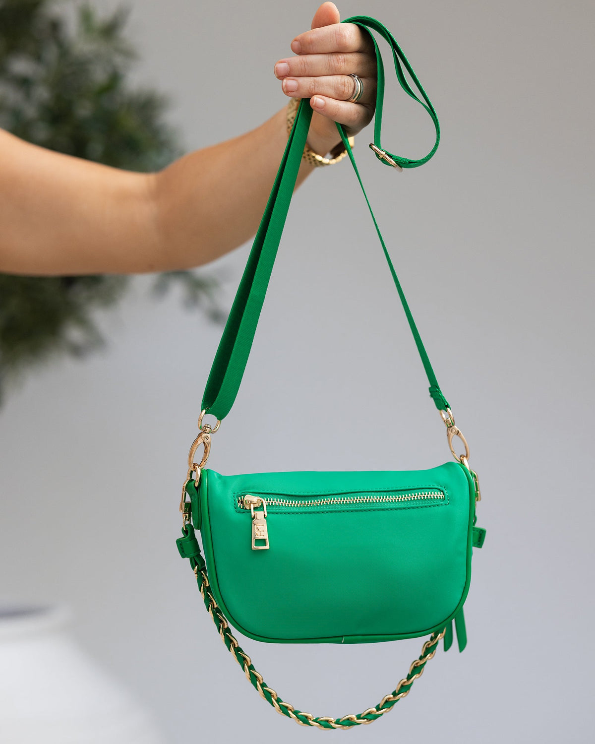 LOUENHIDE_HALSEY NYLON SLING BAG APPLE GREEN _ HALSEY NYLON SLING BAG APPLE GREEN _ Ebony Boutique NZ