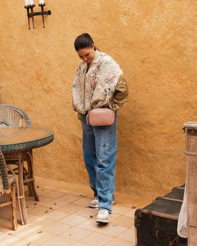 LOUENHIDE_JACINTA CROSSBODY BAG DUSTY ROSE _ JACINTA CROSSBODY BAG DUSTY ROSE _ Ebony Boutique NZ