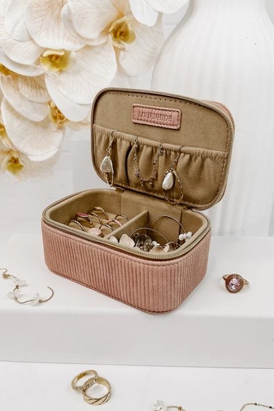 Lola rose store jewellery box