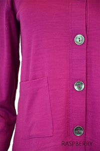 EBONY_MERINO CRESCENT HEM CARDIGAN WITH POCKETS LONG SLEEVES ROUND NECK RASPBERRY _ _ Ebony Boutique NZ