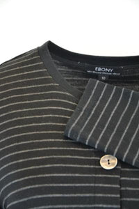 EBONY_MERINO CRESCENT HEM CARDIGAN WITH POCKETS LONG SLEEVES ROUND NECK STRIPE BLACK/GREY _ _ Ebony Boutique NZ