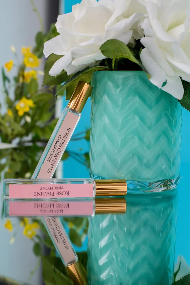 COTE NOIRE_PERFUMED NATURAL TOUCH WHITE ROSES HERRINGBONE JADE GLASS _ _ Ebony Boutique NZ