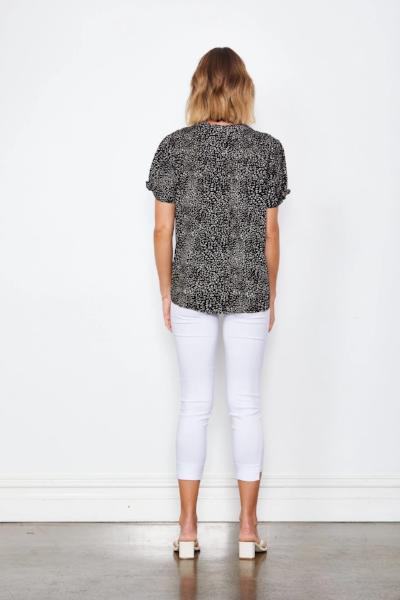 HOLMES AND FALLON_SPECKLE PRINT TOP WITH ELASTIC CUFF TRIM _ _ Ebony Boutique NZ