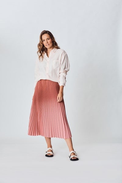 HOW I WEAR MY PINK PLEATED SKIRT!
