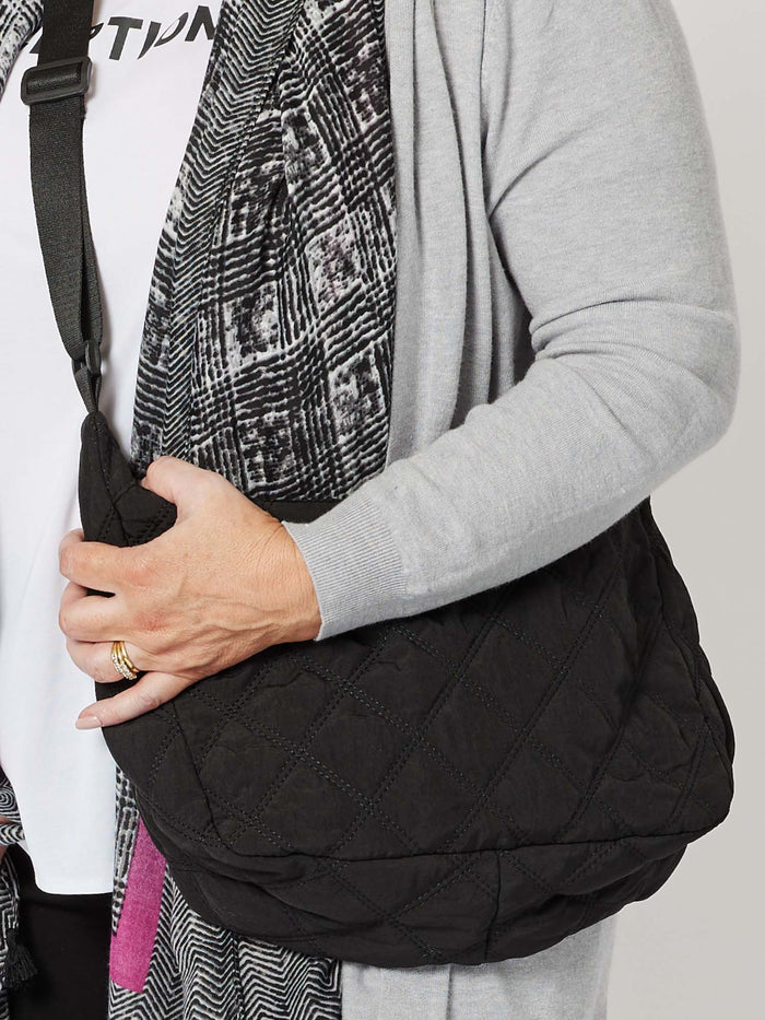 THREADZ_DIAMOND PUFFER CROSSBODY BAG _ DIAMOND PUFFER CROSSBODY BAG _ Ebony Boutique NZ