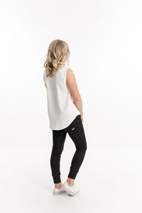 HOME-LEE_WEEKENDER JEANS JET BLACK _ _ Ebony Boutique NZ