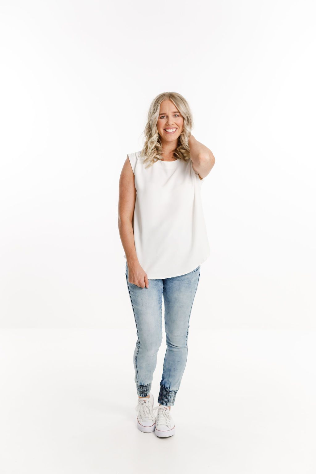 HOME-LEE_WEEKENDER JEANS SNOW _ _ Ebony Boutique NZ