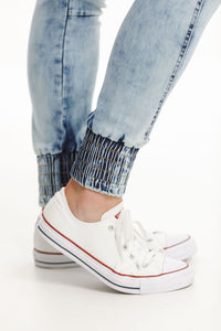 HOME-LEE_WEEKENDER JEANS SNOW _ _ Ebony Boutique NZ