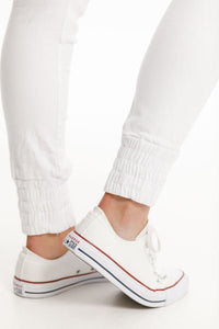 HOME-LEE_WEEKENDER JEANS WHITE WITH RIPS _ _ Ebony Boutique NZ