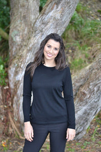 EBONY_WOMENS 100% MERINO (210) LONG SLEEVE CREW TOP BLACK _ _ Ebony Boutique NZ