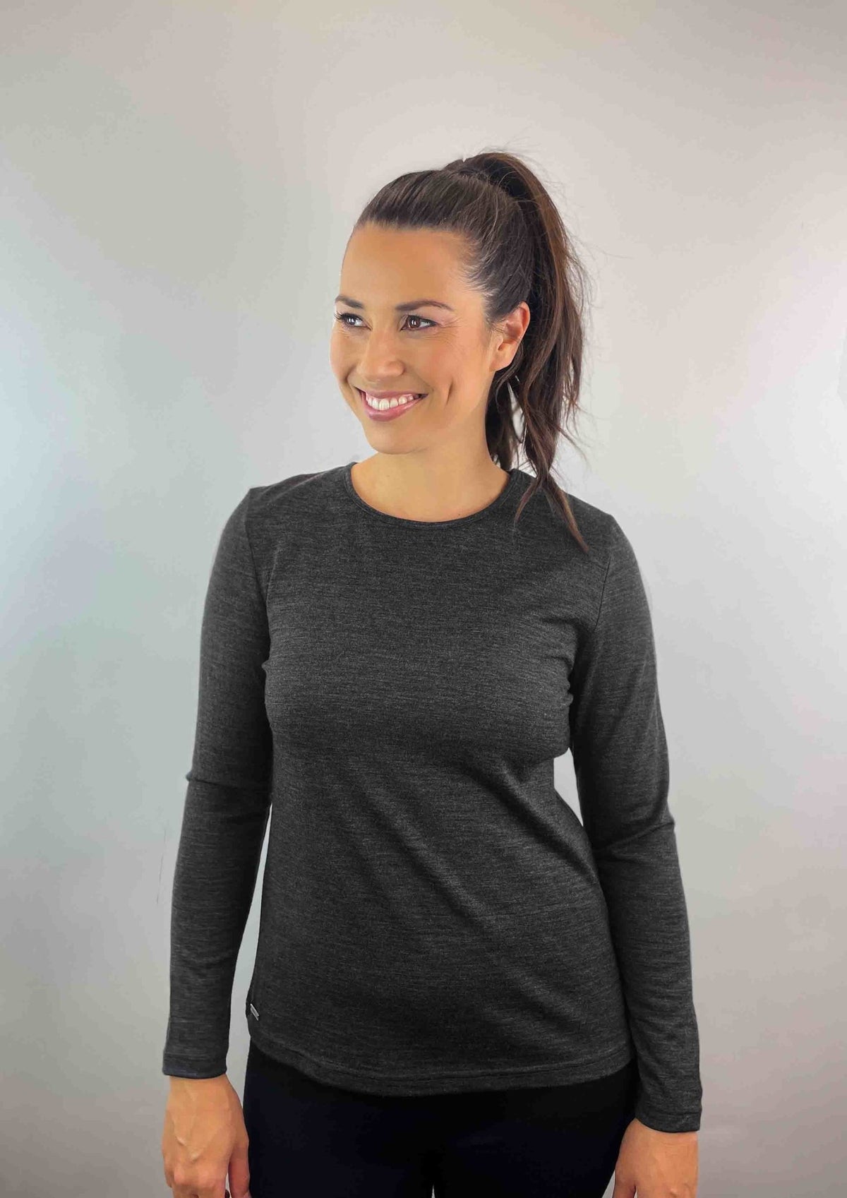 EBONY_WOMENS 100% MERINO (210) LONG SLEEVE CREW TOP CHARCOAL _ _ Ebony Boutique NZ