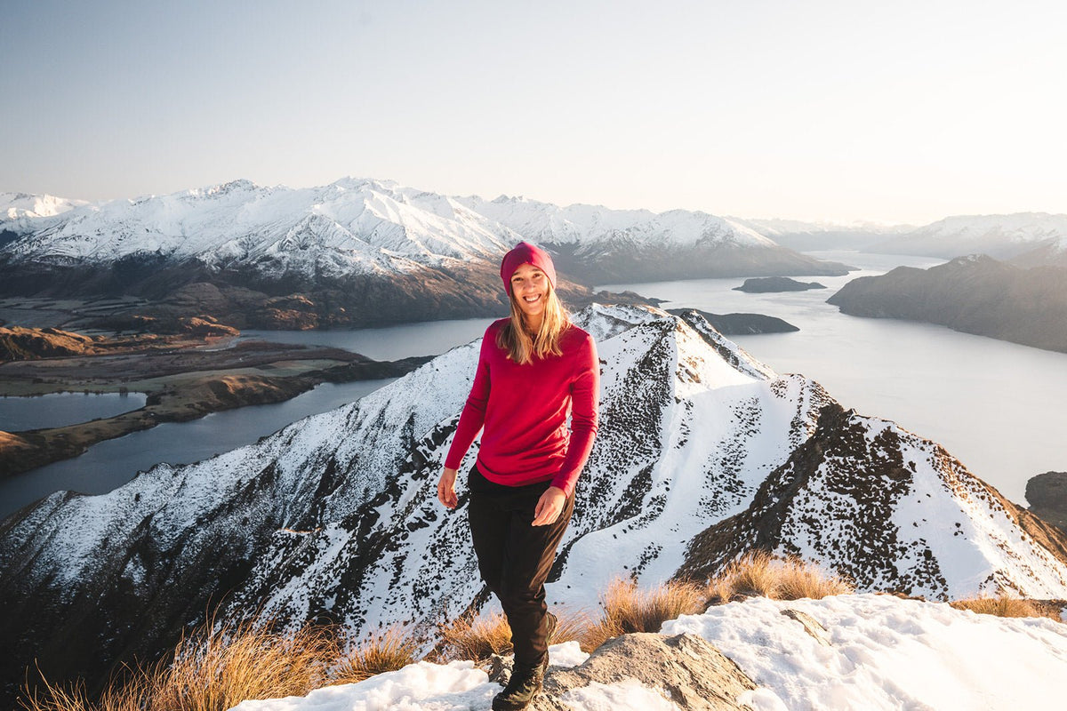 EBONY_WOMENS 100% MERINO (210) LONG SLEEVE CREW TOP RASPBERRY _ _ Ebony Boutique NZ
