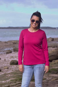 EBONY_WOMENS 100% MERINO WOOL (210) CURVE HEM LONG SLEEVE TOP RASPBERRY _ _ Ebony Boutique NZ