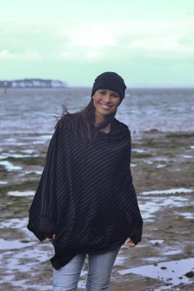 EBONY_MERINO WOOL FINGERLESS GLOVES WOMENS STRIPE BLACK/GREY _ _ Ebony Boutique NZ