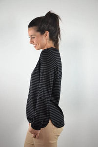 EBONY_WOMENS 100% MERINO WOOL (210) CURVE HEM LONG SLEEVE TOP STRIPE BLACK/GREY _ _ Ebony Boutique NZ