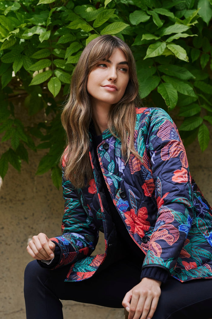 YARRA TRAIL_DARK FLORAL PRINT JACKET _ DARK FLORAL PRINT JACKET _ Ebony Boutique NZ