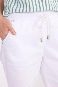YARRA TRAIL_RELAXED SHORT WHITE _ RELAXED SHORT WHITE _ Ebony Boutique NZ