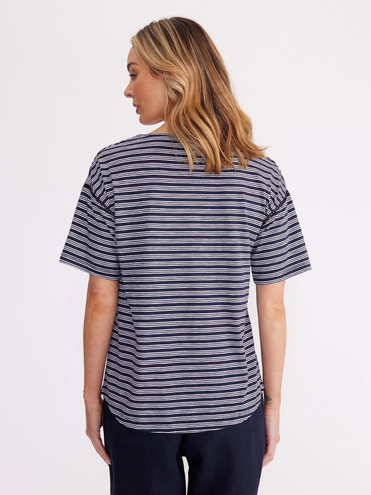 YARRA TRAIL_UNEVEN STRIPE TEE _ UNEVEN STRIPE TEE _ Ebony Boutique NZ