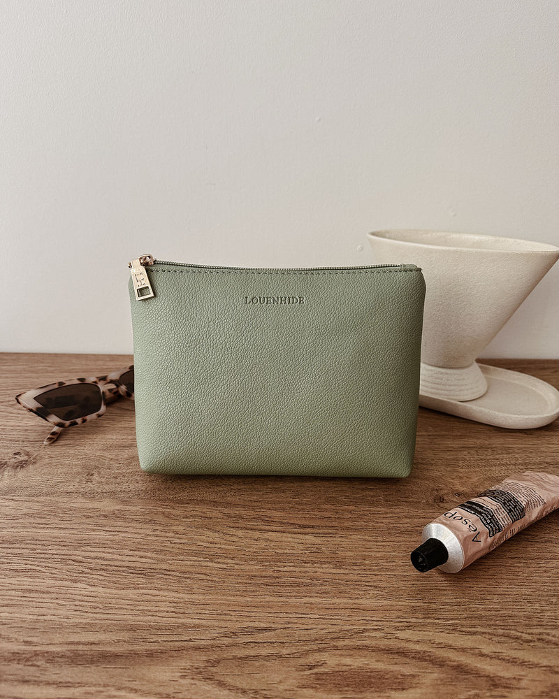 THE EVERYDAY POUCH SAGE GREEN