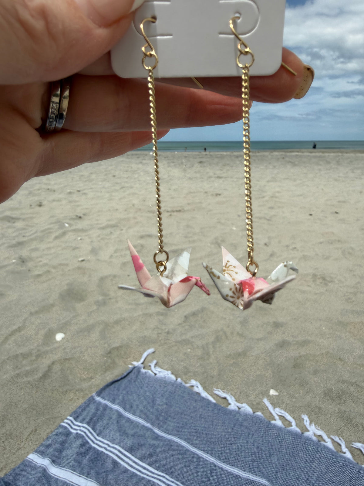 ORIGAMI PAPER CRANE EARRINGS PINK / WHITE