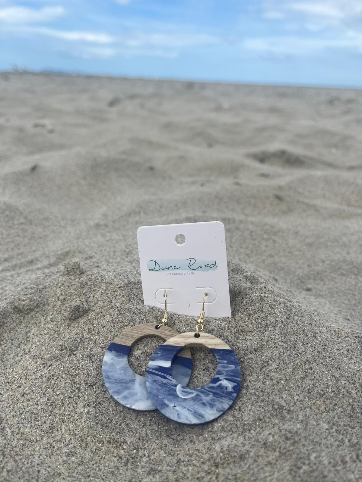 WOOD RESIN EARRINGS CIRCULAR WAVES BLUE