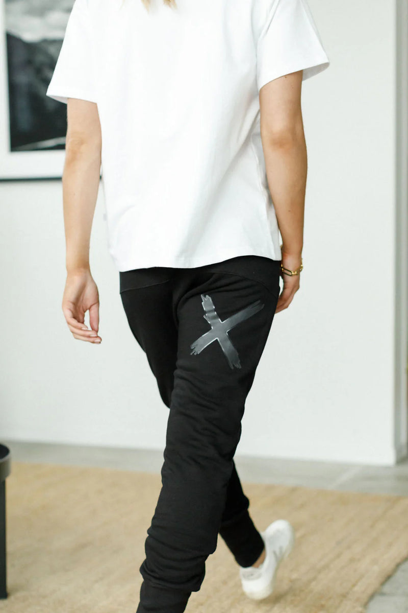 ALPINE APARTMENT PANTS BLACK WITH BLACK X