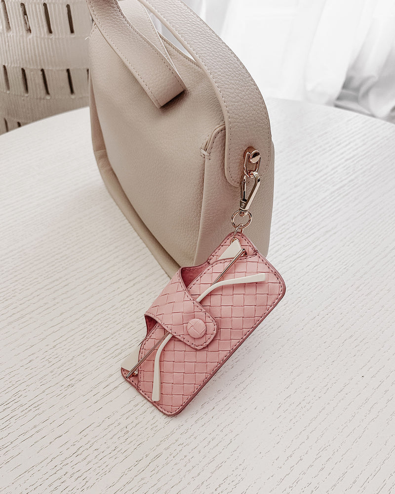 SKITTLE SUNGLASS CASE WOVEN PASTEL PINK